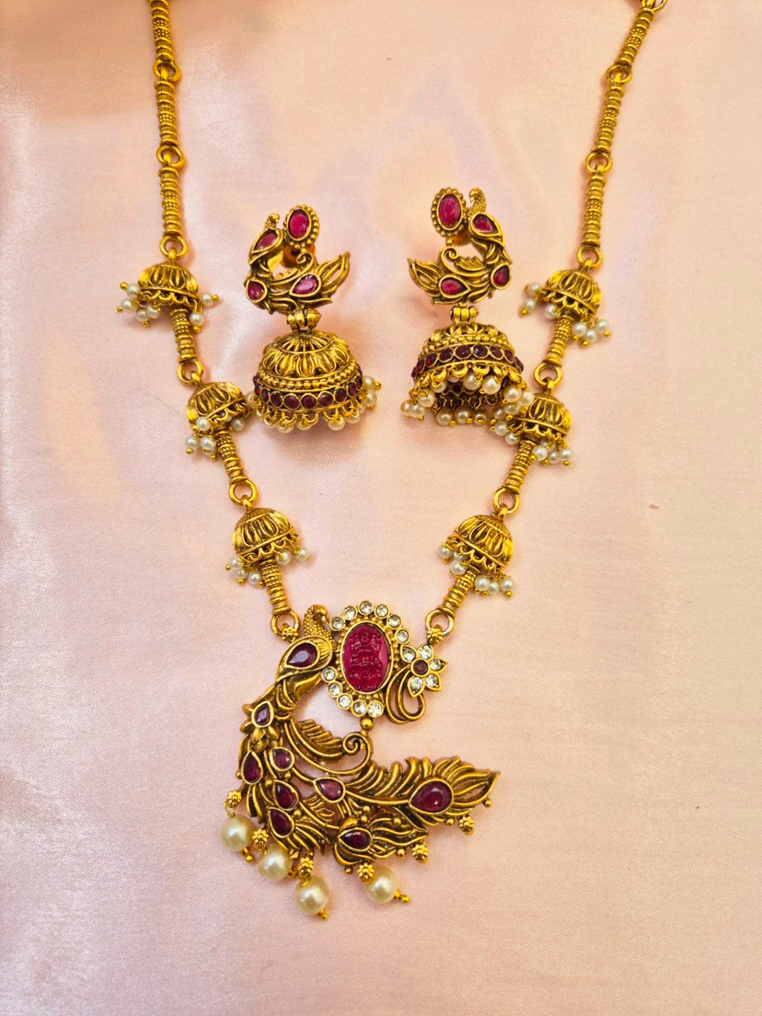 Nritya Mayuri Antique Necklace Set