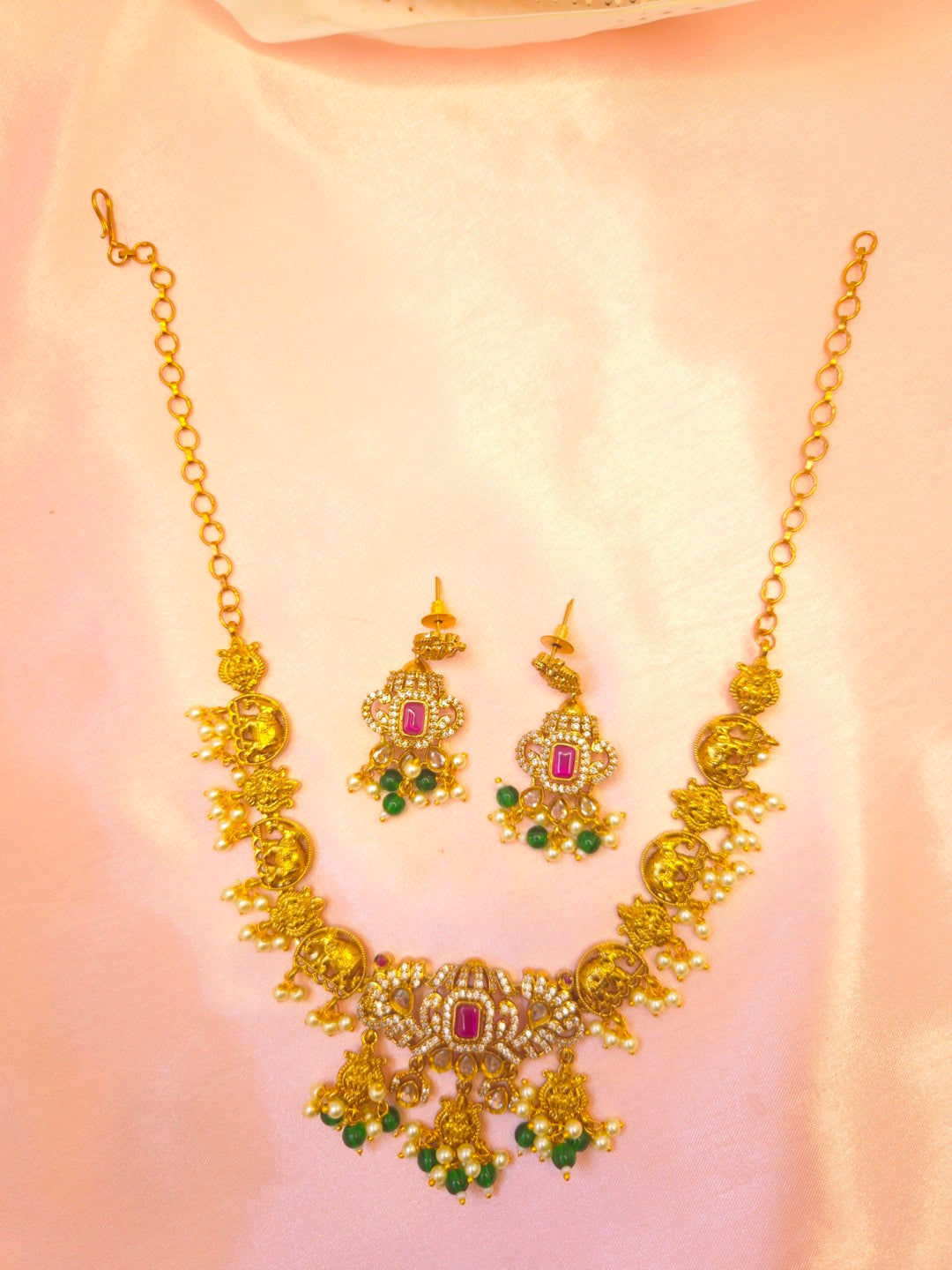 Gaja Lakshmi Necklace Set