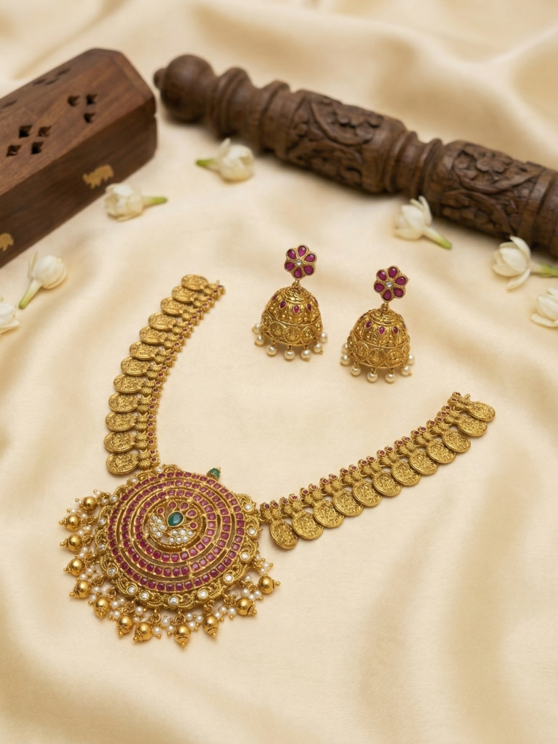 Mahalakshmi Kasu Haram with Kemp Stone and Jhumka Earrings