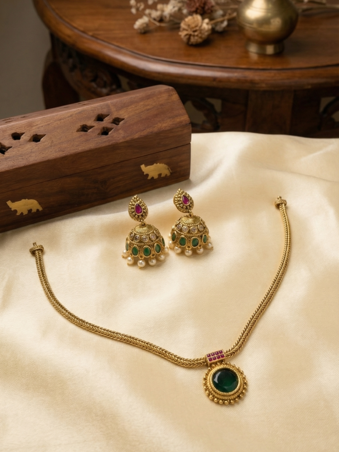 Emerald Green Stone Choker Set with Jhumka Earrings