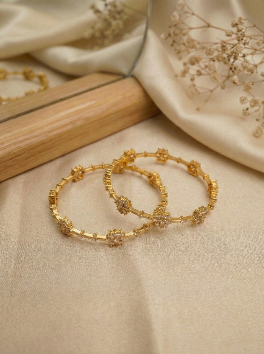 CZ Star Bloom Bangles - Set of 4