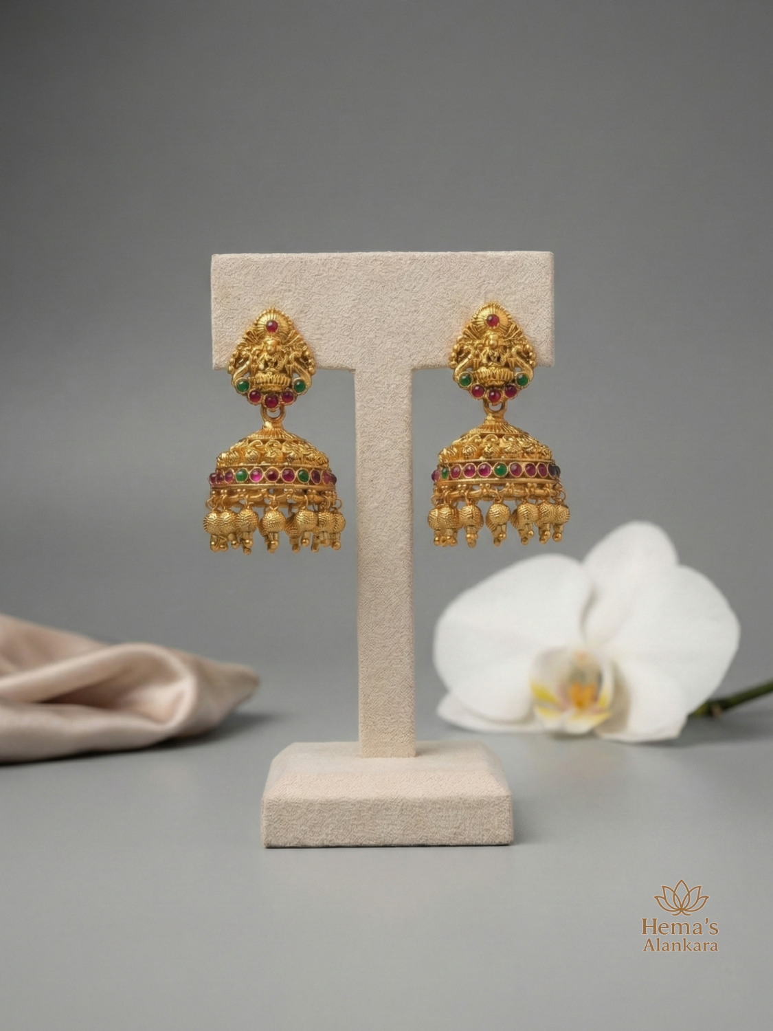 Sri Lakshmi Ratna Jhumkas