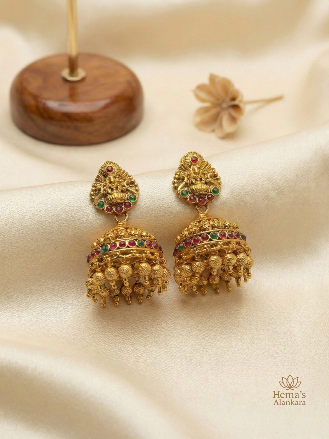 Sri Lakshmi Ratna Jhumkas