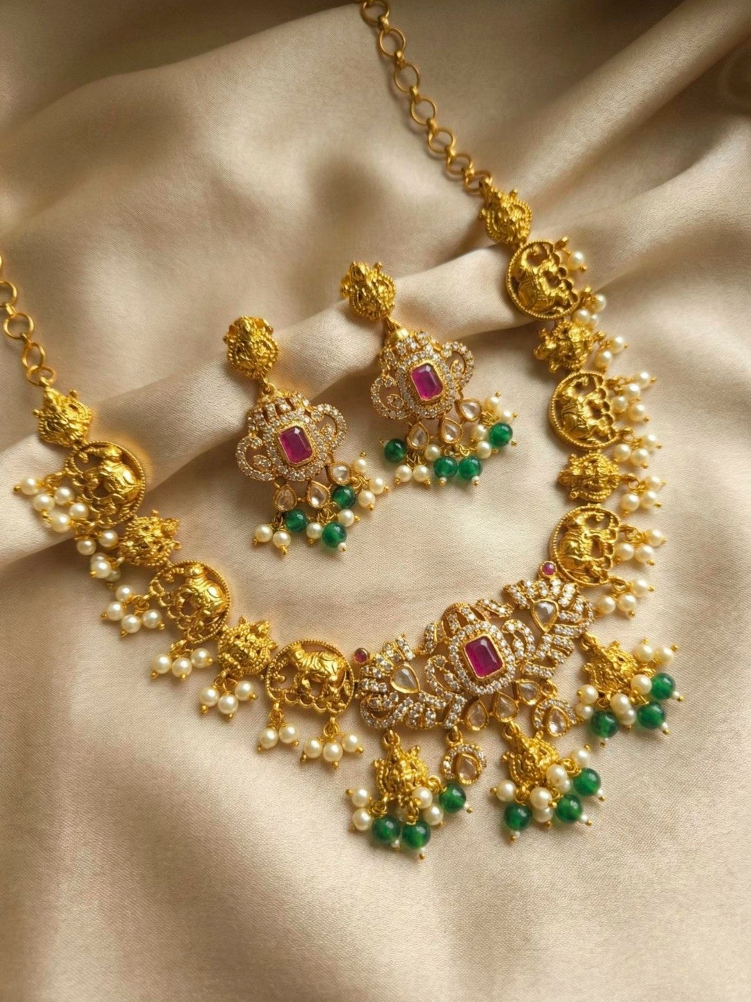 Gaja Lakshmi Necklace Set