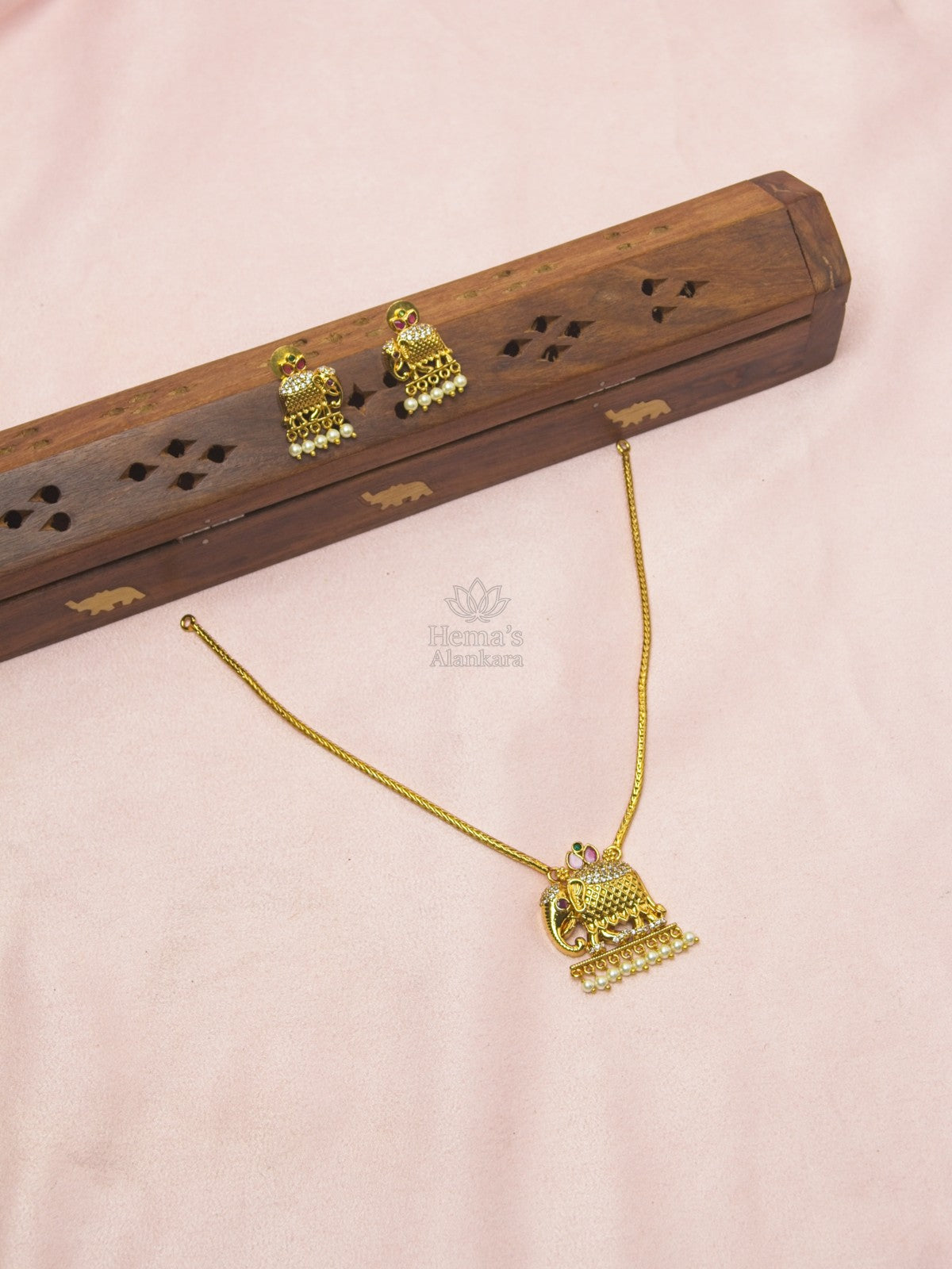 Royal Gaja Temple Pendant Necklace Set with Earrings