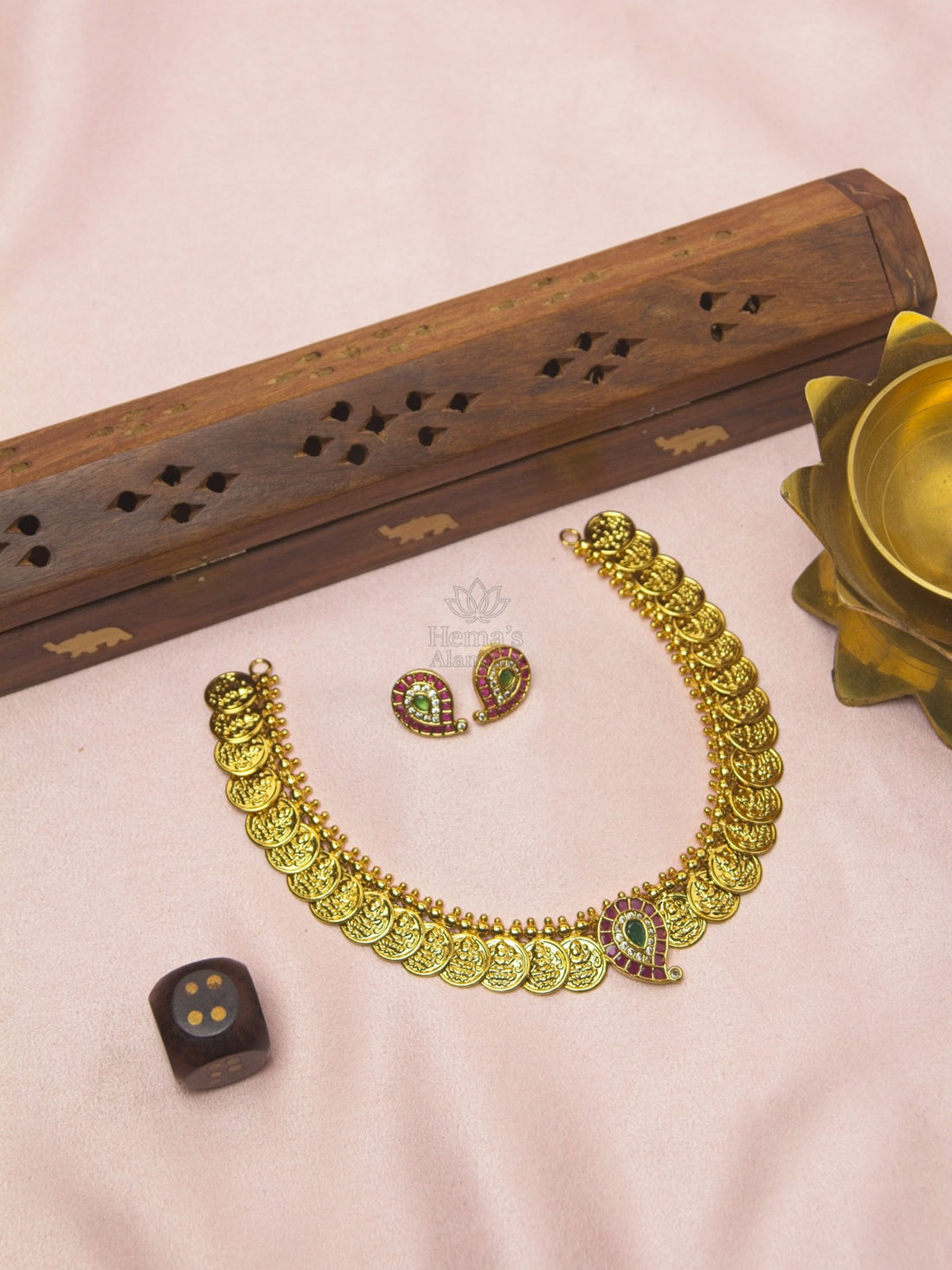 Lakshmi Paisley Heritage Necklace Set with Earrings