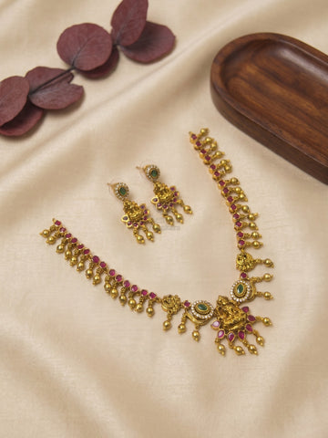 Antique Kemp Stone Lakshmi Necklace set with Earrings