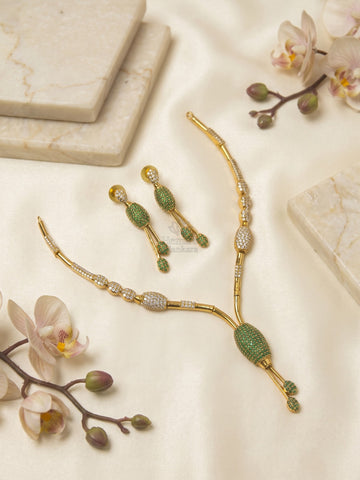 Elegant Green Cascade Zircon Necklace Set with drop earrings