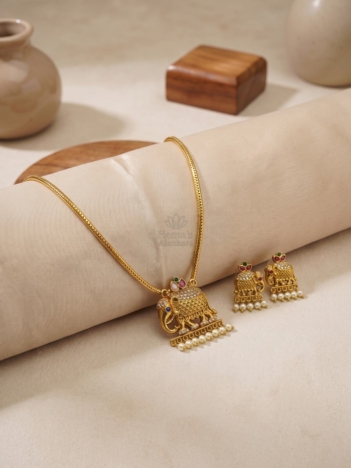 Royal Gaja Temple Pendant Necklace Set with Earrings