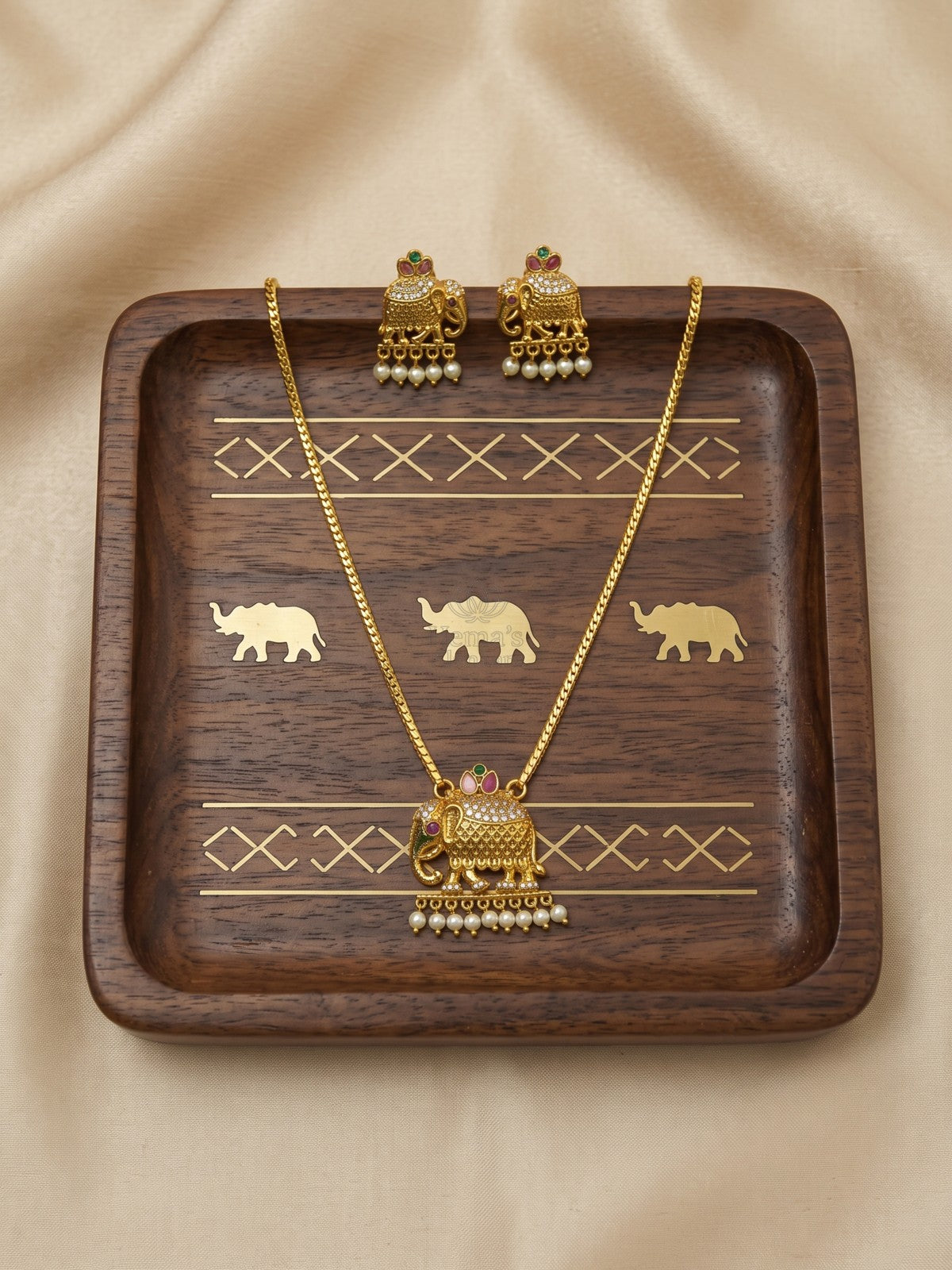 Royal Gaja Temple Pendant Necklace Set with Earrings