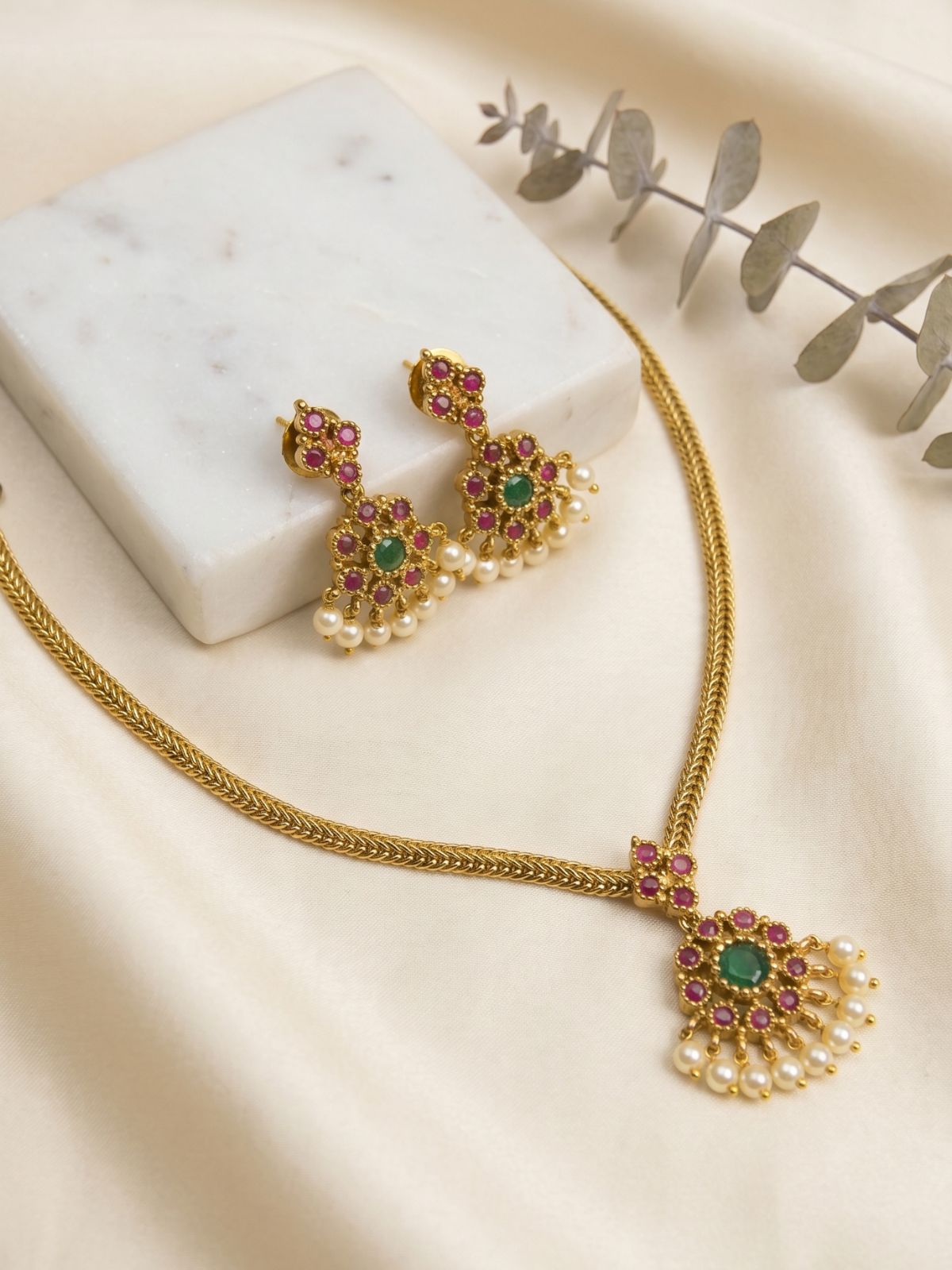 Kempu Green Pendant Necklace Set with Pearl Drops & Jhumka Earrings – Traditional Gold Finish Jewellery