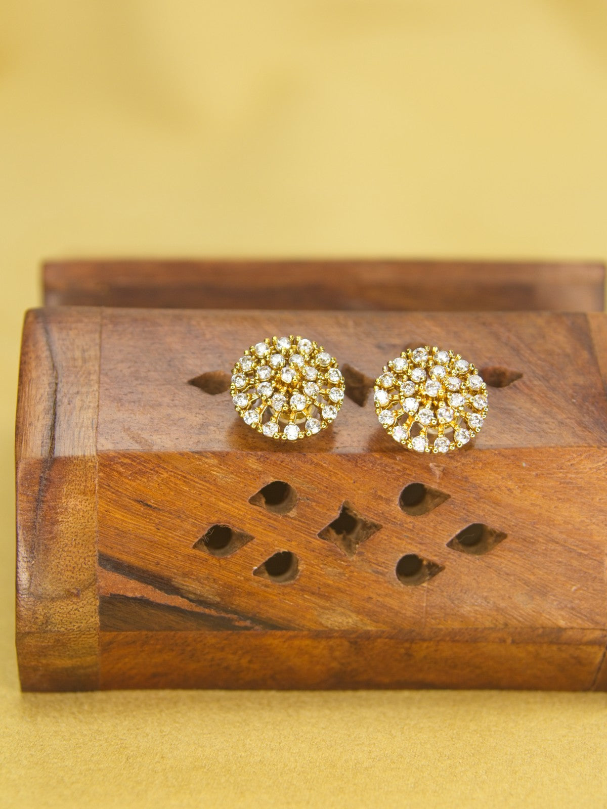 Floral Blossom CZ Necklace Set with Studs – Elegant Gold Finish Jewellery